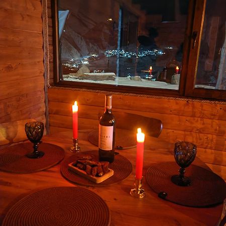 Alone Cottage Kazbegi Δωμάτιο φωτογραφία
