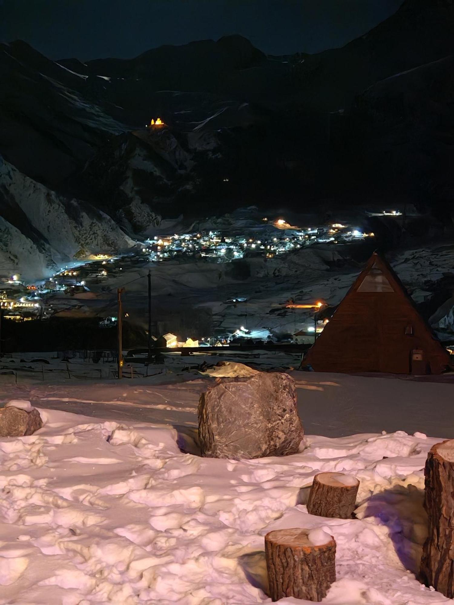 Alone Cottage Kazbegi Εξωτερικό φωτογραφία