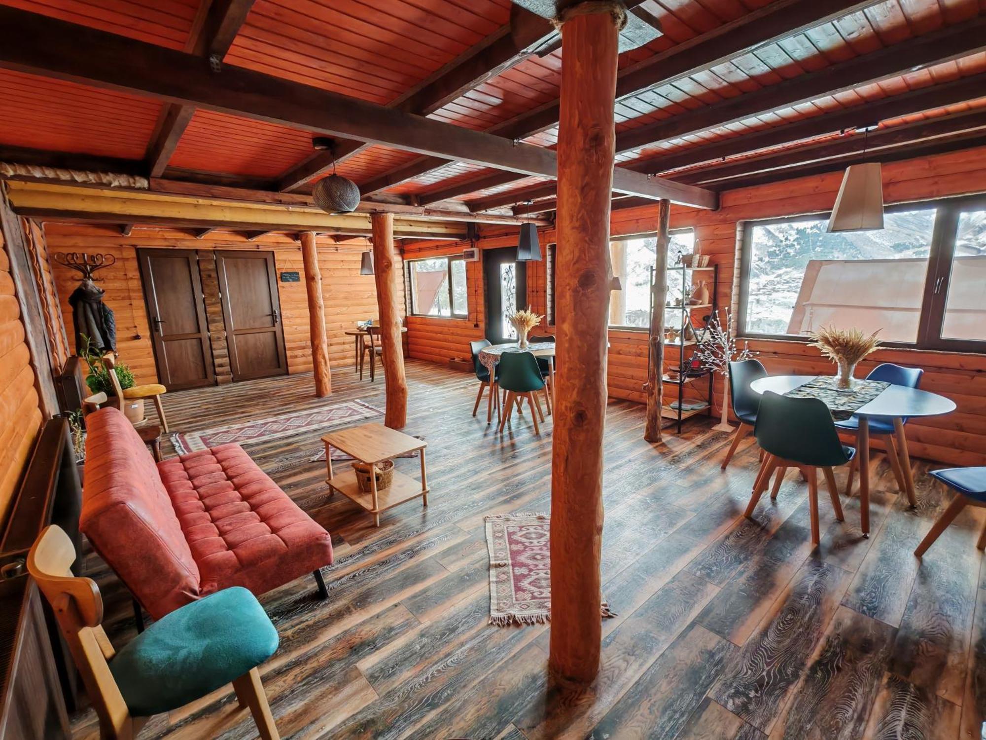 Alone Cottage Kazbegi Δωμάτιο φωτογραφία